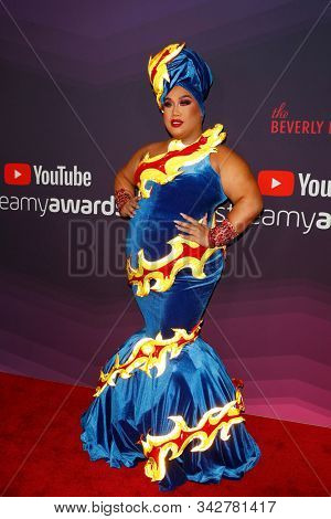 LOS ANGELES - DEC 13:  Patrick Starrr at the 9th Annual Streamy Awards at the Beverly Hilton Hotel on December 13, 2017 in Beverly Hills, CA