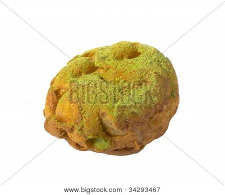 Bigne rellena de crema en té verde