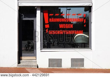 Raumungsverkauf Wegen Geschaftsaufgabe Translates From German Clearance Sale Due To Store Closure