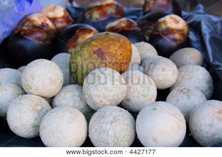 Woodapples