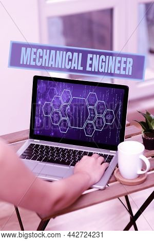 Writing Displaying Text Mechanical Engineer. Conceptual Photo Applied Engineering Discipline For Mec