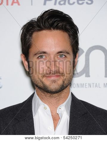 LOS ANGELES - OCT 19:  Justin Chadwick arrives to 