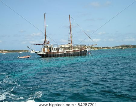 Old Boat sardinia 2013