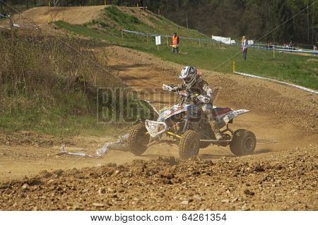 Quad Racer Is Passing Sweep