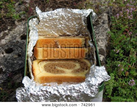 cake_nut