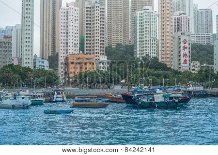 Hong Kong-march 12: Traditional Fishing Trawler In The Aberdeen Bay. Famous Floating Village