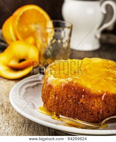 Orange Upside Down Cake with Sweet Syrup