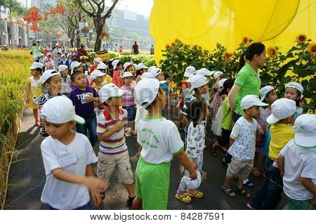 Asian Kid, Outdoor Activity, Vietnamese Preschool Children
