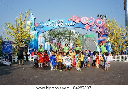 Asian Kid, Outdoor Activity, Vietnamese Preschool Children