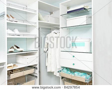 Detail Closet