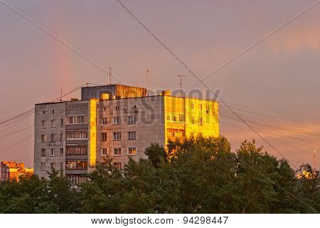 Dawn In The City