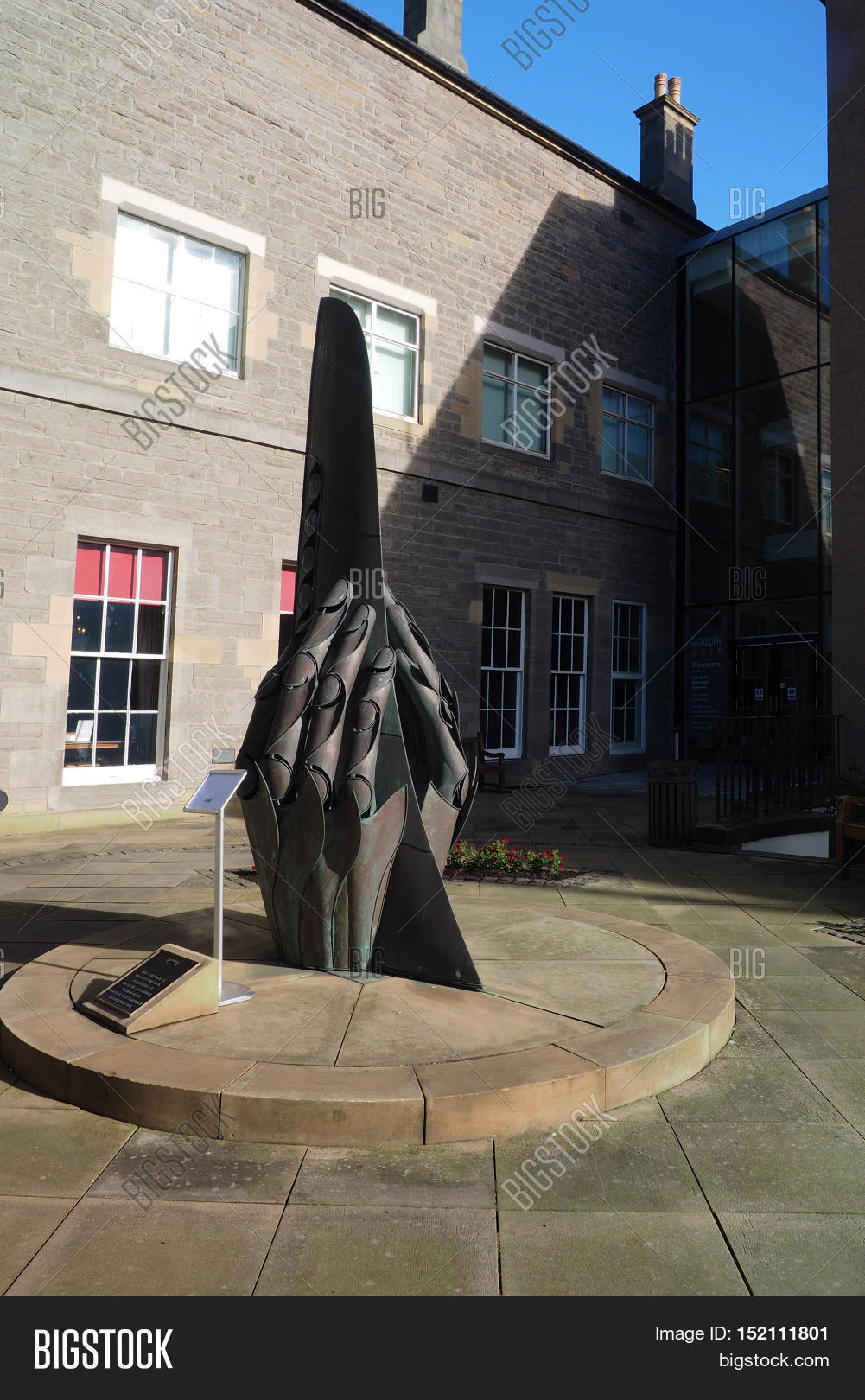 EDINBURGH SCOTLAND Image & Photo (Free Trial) Bigstock