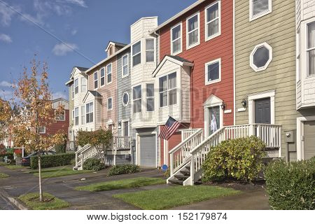 Family homes in a row in Gresham Oregon.