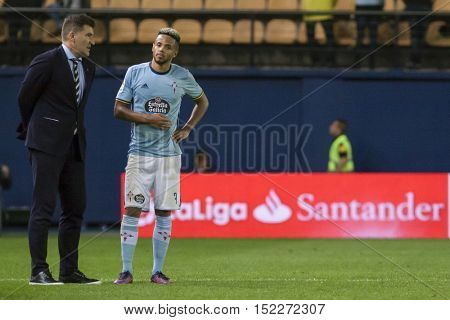 VILLARREAL, SPAIN - OCTOBER 16th: Villarreal team celebrate a goal during La Liga soccer match between Villarreal and Celta de Vigo at El Madrigal Stadium on October 16, 2016 in Villarreal, Spain