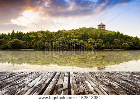 beautiful hangzhou west lake scenery leifeng pagoda in afterglow
