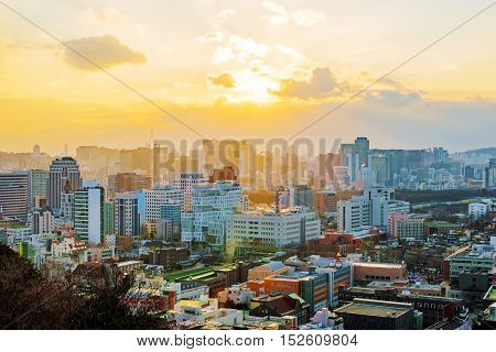 Downtown Seoul during sunset from Naksan park