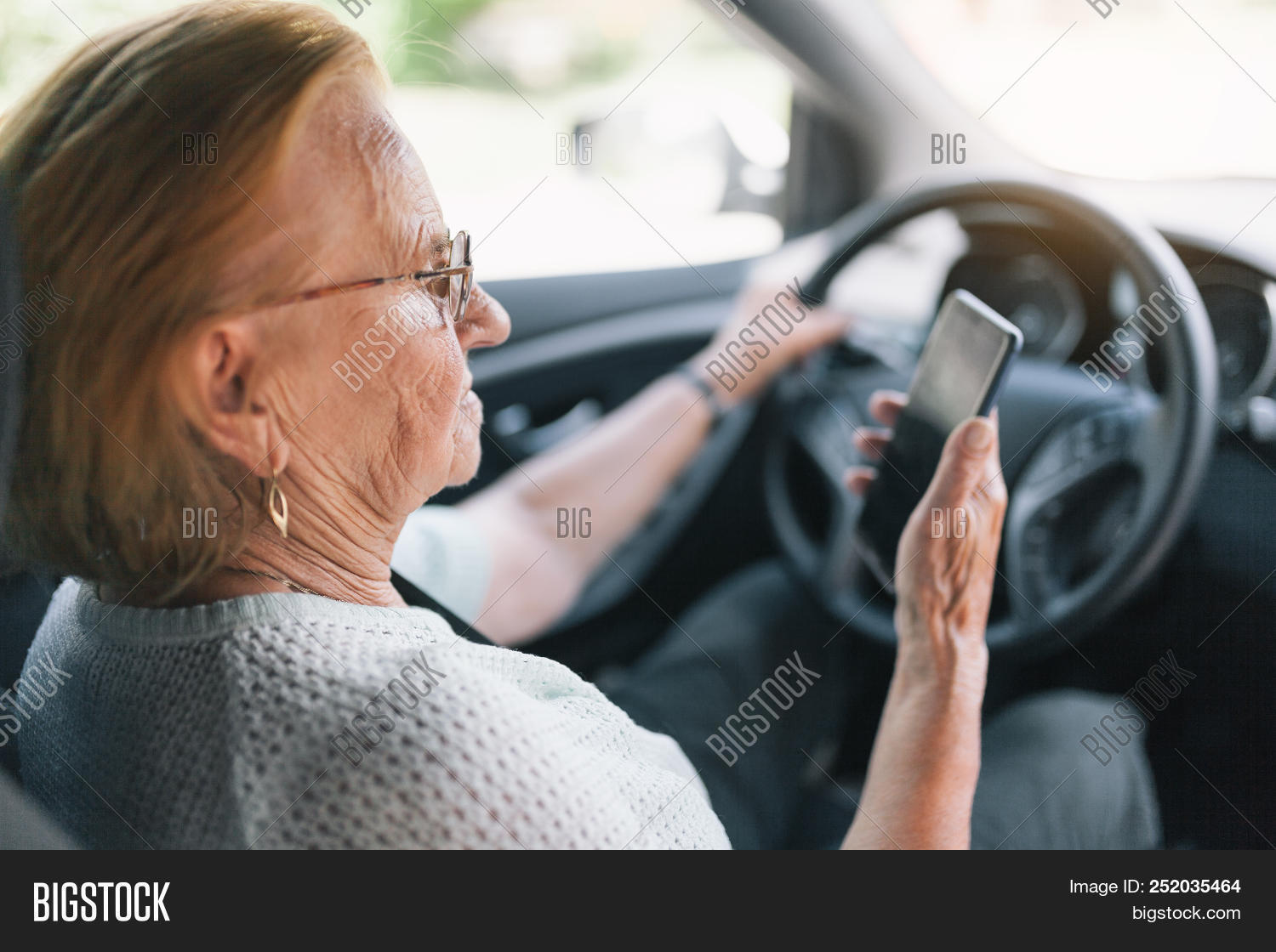 Elderly Woman Behind Image & Photo (Free Trial) | Bigstock