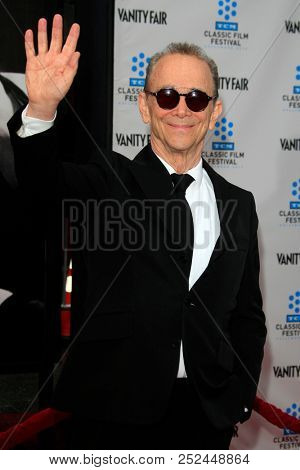 LAS VEGAS - APR 12:  Joel Grey  at the TCM Classic Film Festival - 40th Anniv of 
