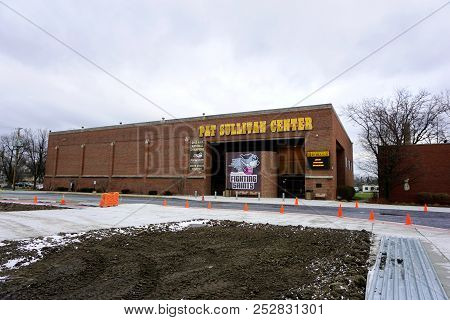 Joliet, Illinois / United States - December 9, 2017: Athletic And Other Events Take Place In The Sul