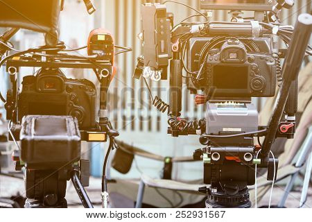 Production Crew, Image Of Behind The Scene Background