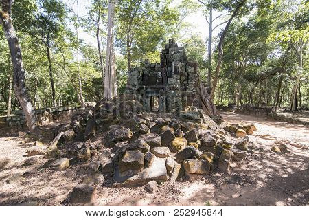 Cambodia Sra Em Prasat Koh Ker Khmer Temple