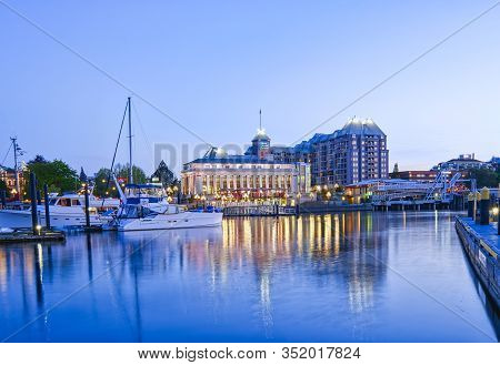 Victoria, Bc, May 08 2019: Downtown Victoria, Canada. Night Scene Of The Harbour In Downtown Victori