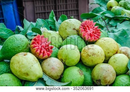 Fresh Guava Bunch In Indian Fruit Market