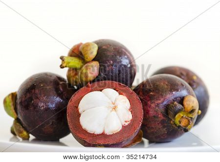 Mangostans dolce di frutta matura asiatica