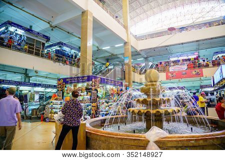 Hanoi/vietnam - July 17:dong Xuan Market Dining Area Local Market City Center Sell By Local Products