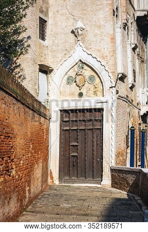 Venice Windows And Doors