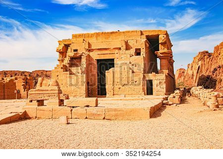 The Ruins Of The Beautiful Ancient Temple Of Dendera Or Hathor Temple. Egypt, Dendera, An Ancient Eg