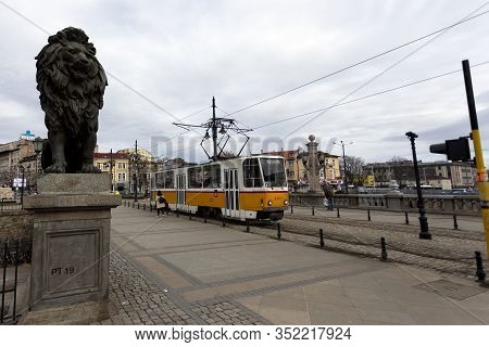 Panoramic View Of Lion`s Bridge Over Vladaya River.