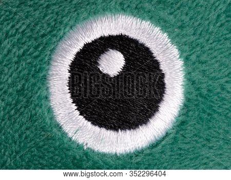 Pluche Toy, Large Eye, Soft Materials, Full Frame