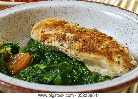 Tunisian Condiment Pkaila