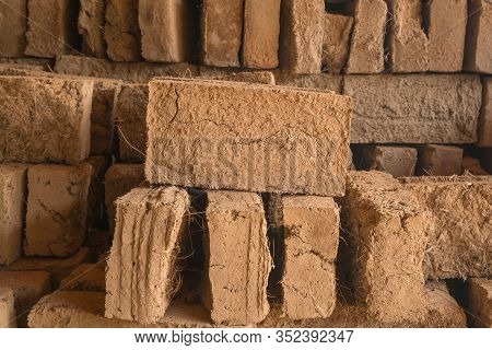 Mud Bricks Or Clay Bricks For Building Clay House.