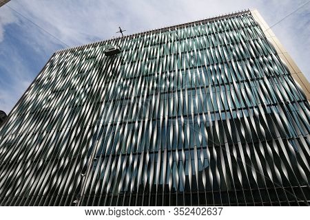 London, Uk - July 8, 2016: Modern Facade Of Monument Building In London, Uk. It Was Designed By Make