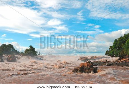 Cachoeira Khonphapheng