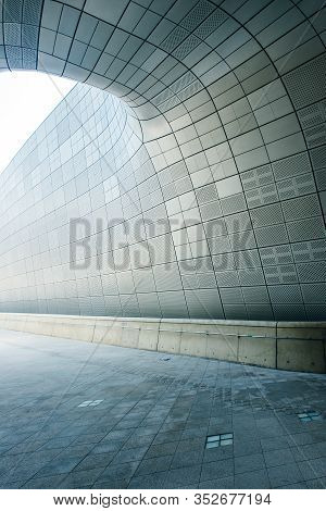 Modern Architecture Of The Dongdaemun Design Plaza. Seoul, South Korea