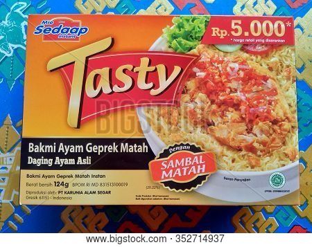 Kediri, East Java, Indonesia - February 21st, 2020 : Mie Sedaap Version Bakmi Ayam Geprek Matah. Ind