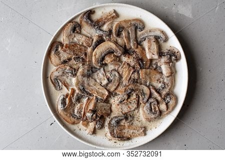 Stewed Mushrooms In Sour Cream With Portulak.fresh Mushroom Stew With Vegetables.