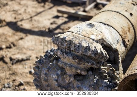 Drilling Rig. Drilling Deep Wells. Drilling Equipment And Tools. Mineral Exploration. The Device Of