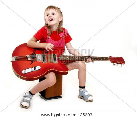 Little Mädchen und Gitarre