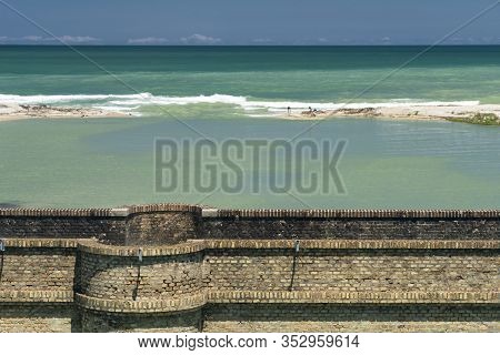 Fossacesia, Chieti, Abruzzo, Italy: Old Bridge Along The Coast