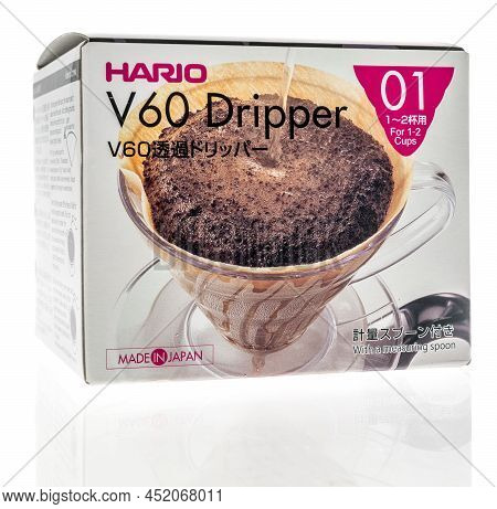 Winneconne, Wi -30 March 2021: A Package Of Hario V60 Dripper On An Isolated Background