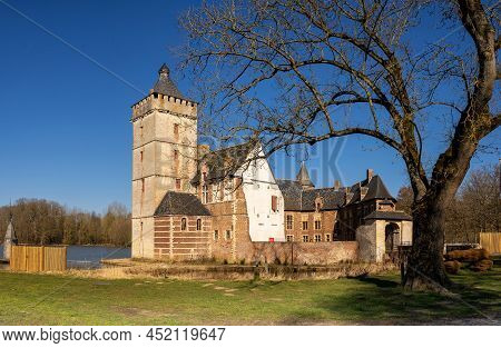 Castle Van Horst In Belgium Near The Belgium Village Holsbeek