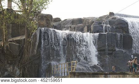 Nagercoil,tamilnadu,india- December 12 2021: Tourists Enjoying Thirparappu Falls. A Major Tourist At