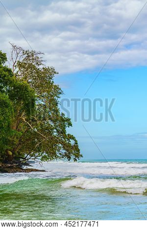 Pargue Nacional Cahuita, Beautiful Tropical Caribbean Beach, Cahuita, Costa Rica East Coast