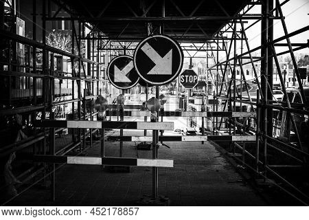 Complicated Pedestrian Traffic Signalisation. Left Right And Stop
