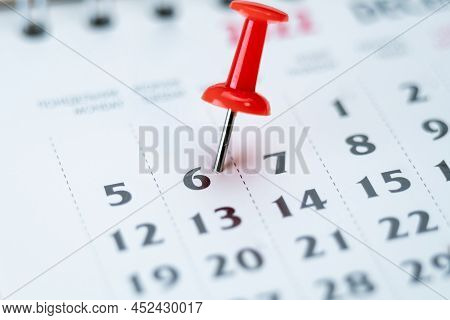 Red Push Pin On Calendar 6th Day Of The Month, Mark The Event Day With A Pin. Pin On Calendar Day Si