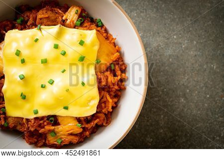 Kimchi Fried Rice With Pork And Topped Cheese